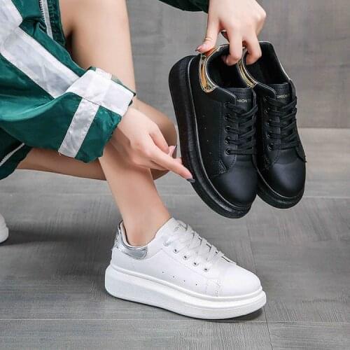 Women Casual Platform Lace Up Shoes Womens Walking Casual Sneakers Spring Autumn Sport PU Leather Black White Shoes Chunky Flat