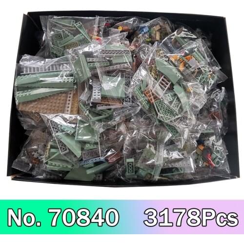 In Stock 45014 70840 3260Pcs Movie Series Doomsday Castle Statue of Liberty Welcome to Apocalypseburg Building Blocks Bricks