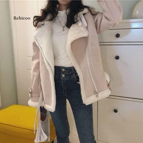 Women Winter Fashion Faux Fur Loose Cotton Warm Thick Coat Female Suede Short Faux Leather Jacket Casual Warm Outwears