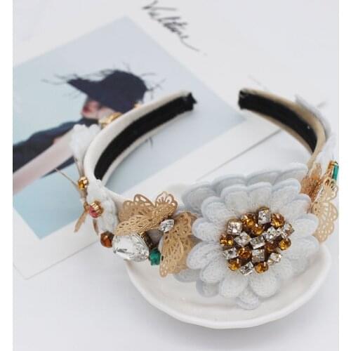 New fashion Baroque Headband Butterfly Gem Pearl Flower Hairband T Stage Catwalk Rhinestone Hair Accessories Crystal Head Bands