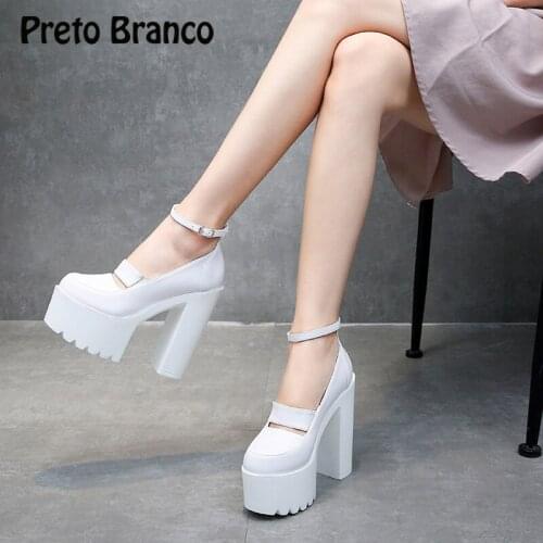 Preto branco Pumps