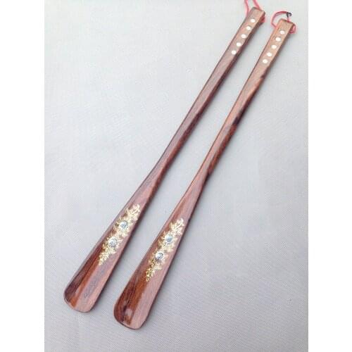 1PC 55CM Hot Wooden Shoe Horn Vietnam mahogany Professional Wooden Long Handle Shoe Horn Lifter Shoehorn Wood Craft OK 0642-1