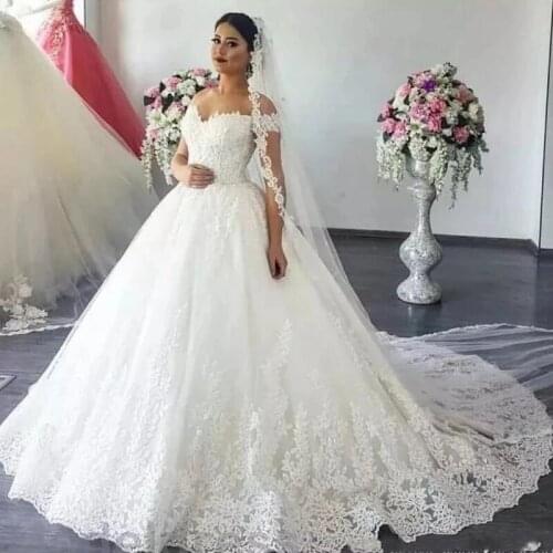 Off Shoulder Ball Gown Wedding Dresses Women Plus Size Custom Princess Beads Lace Applique Bridal Gown Bride Dresses