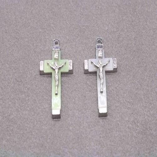 Catholic Charm Jesus Cross Medal Shining Jesus Cross Medal Pendant. Classic metal Jesus handmade beaded cross medal