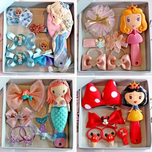 Princess Elsa childrens hair accessories cute ice and snow Qiyuan Mickey hairpin baby birthday gift box childrens Comb Set