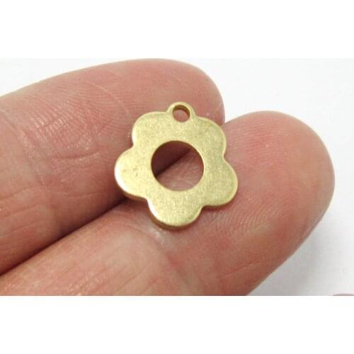 Brass charms 13.8x12.8x1mm Brass flower charm Earrings bracelet pendant -10pcs R1254