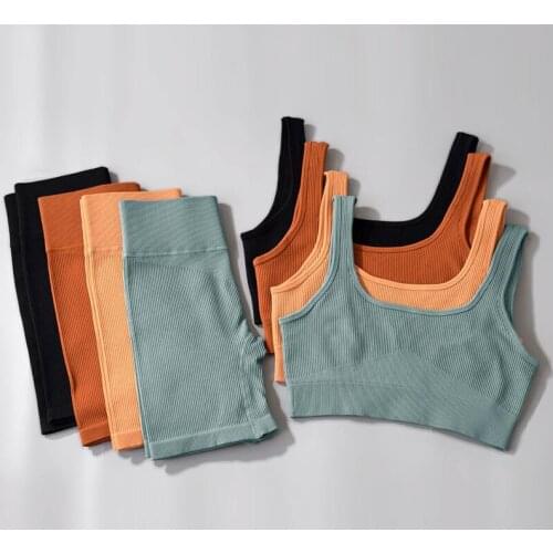 Summer New Seamless Knitting Sexy Push Up Sports Bra Shorts Fitness Suit Pants Yoga Set Womens Tracksuit