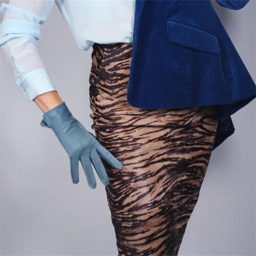 2020 NEW Fashion FUR GLOVES Real Leather Blue Wrist Short 22cm Cowhide Short Cattle Hair Silky Women Gloves WZP25