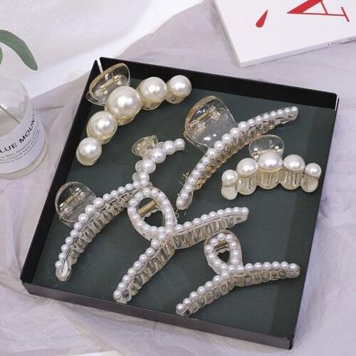 Fashion Hair Claw Clips for Women Horsetail Clip Geometric Imitation Pearl Hairpin Retro Crystal Hair Clips Hair Accessorie