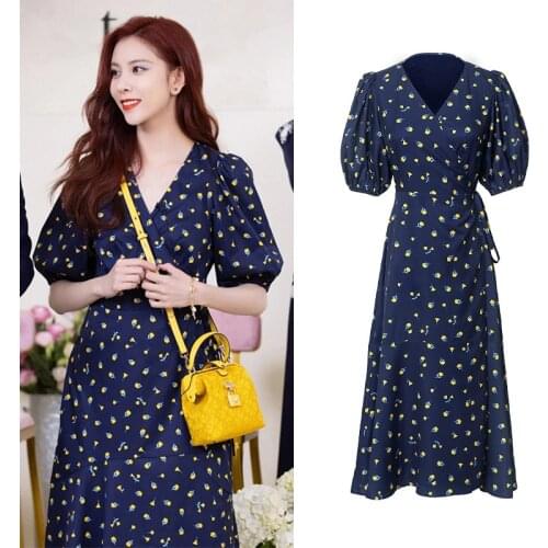 2021 New Korean Fashion Slim Puff Sleeve Dress Elegant and Chic Floral Short Sleeve V-Neck Vacation Female Robe Vestido