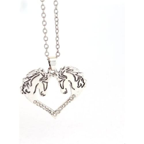 Hzew two horse head heart shape pendant necklace Ancient silver color horse necklaces