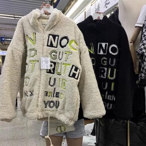 HSTAR Harajuku Style Ins Thin Short Big Pocket Faux Lamb Fur Quilted Fried Street Teddy Roll Female Jacket