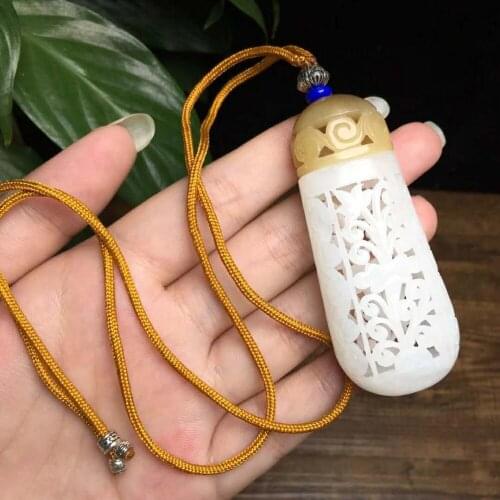 H76#Hetian jade white jade butterfly love flower pendant