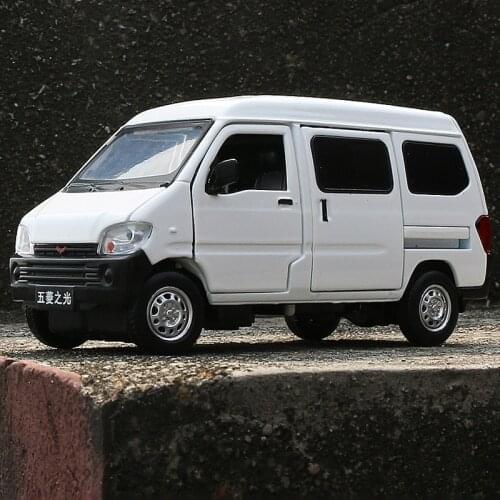 Diecast 1:32 Alloy Car Model Metal Van Boy Collection Simulation Vehicle Toy Decoration Souvenir Ornaments Display Gifts