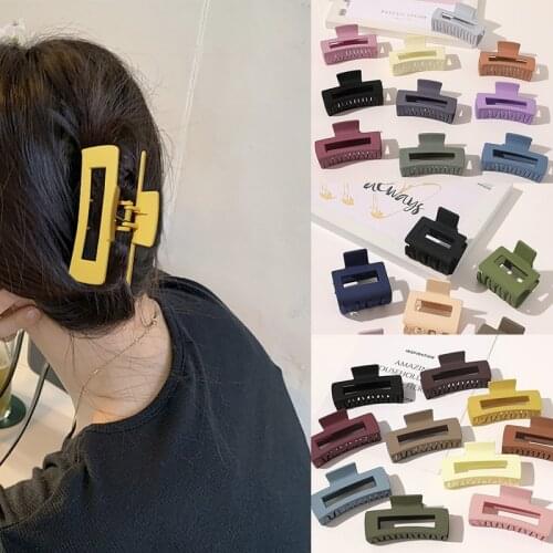 2021 New Ins Large Geometric Hollow Square Solid Color Matte Acrylic Hair Clip Hair Claw for Women Hair Accessories Hairpins