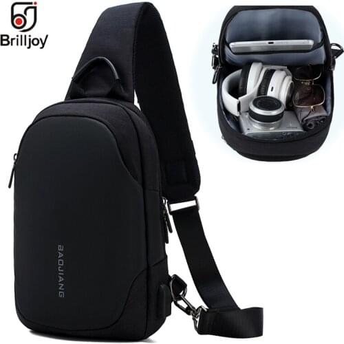 New Shoulder Bag Multifunction Crossbody Bags Men USB Charging Chest Pack Short Trip Messengers Chest Bag Water Repellent Male