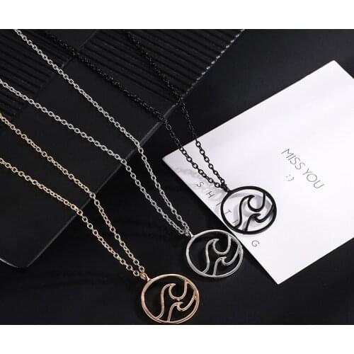 Hollow Round Pendant Necklaces Geometric Black Gold Necklaces For Women Fashion Jewelry Accessories Wave Neckless Clavicle Chain