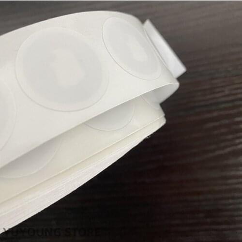 100PCS tracking number 25mm NFC Stickers Protocol 13.56MHz ISO14443A Universal Label RFID Tags NFC Phones NFC Tag Badges