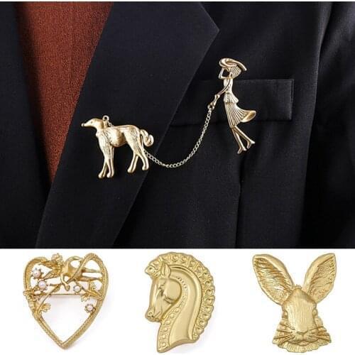 Vintage Gold Matte Metal Abstract Portrait Human Face Brooch Pin Ancient Roman Horse Moon Sun for Women Man Girl Party Jewelry