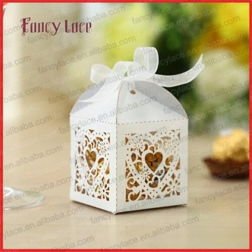 50pcs Sweet Heart Candy Box Laser Cutting Wedding Party Paper Gift Bags Chocolate Boxes Baby Shower Event Decoration Supplies