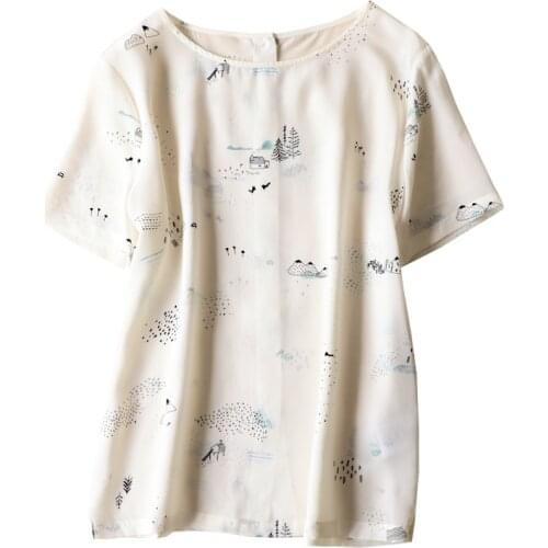 Silk 100% Printed Round Neck Short Sleeve Blouse Top Features Back With Button Closured