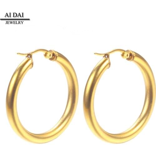 Earrings, round rings, high-end earrings, atmospheric ring earrings, female summer summer earrings, French net red