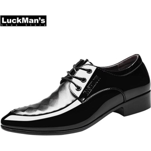 2020 New Italian Oxford Shoes for Men Designer Mens Patent Leather Black Shoes Mens Pointed Toe Dress Shoes Derbies Plus Size