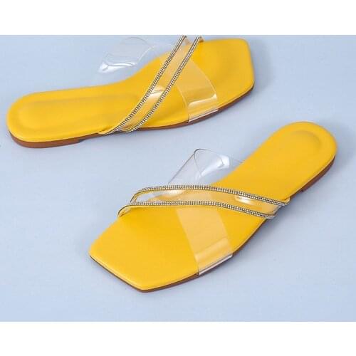 Newly Arrived Women Slippers Summer Fashion Ladies Transparent Rhinestone Flat Bohemian Casual Sandals Breathable Beach Shoes