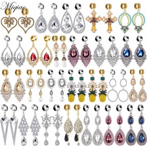 Miqiao 2pcs Hot Sale Long Diamond-studded Flower Pineapple Pendant Ear Piercing Body Piercing Jewelry