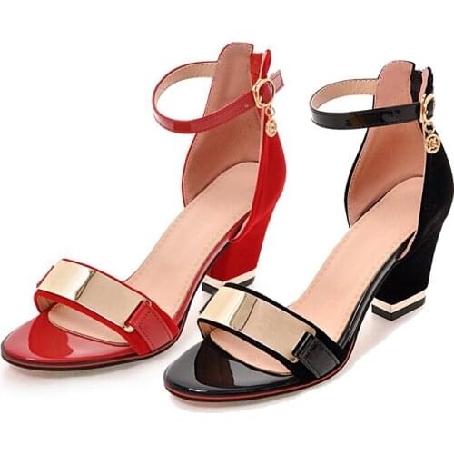 Large Size Block Heels Sandals Women Summer 2020 High Heels Ankle Strap Ladies Sandales Metallic Docoration Shoes Woman