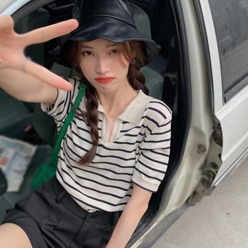 2021 New Summer Korean Women Casual Short-Sleeved Knit Shirt Loose Black And White Striped T-Shirt Harajuku Students Lovely Swee