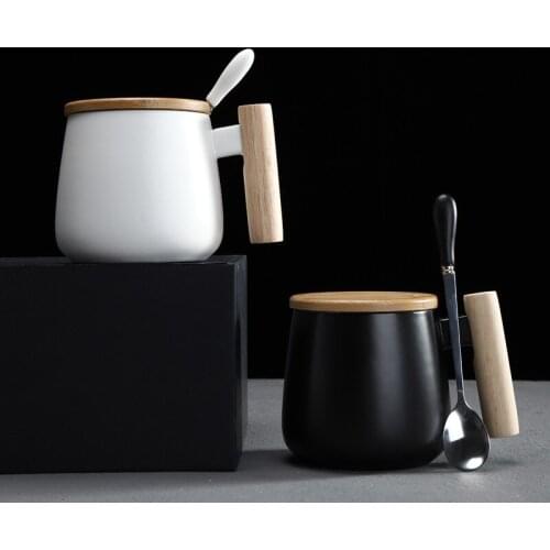 New Nordic Style Wooden Handle Ceramic Coffee Cup Large Capacity Cup and Spoon Milk Cup Home Office Mugs Tazas