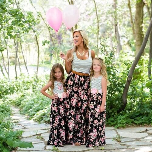 Mother and Daughter Matching Dress Floral Print Mom and Me Clothes Family Dress Mom Baby Girl Fashion Casual Dress Family Dress