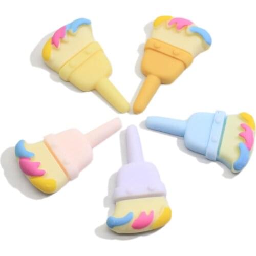 Resin Cartoon Paint Brush Charms Random Color Artificial Tool Pendants Jewelry Making Accessory Decor