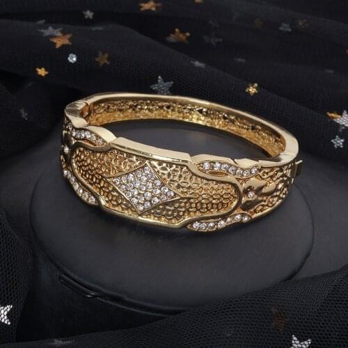 Popular Arabic-style gold Rhinestone opening bracelet for ladies wedding custom
