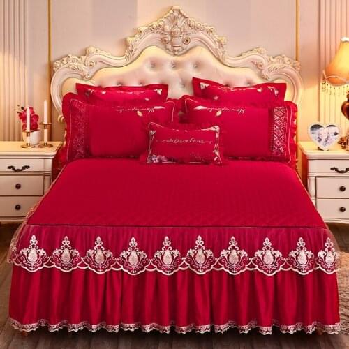 European Elegant Lace Bed Skirt Solid Color Quilted Bed Skirt Thicken Soft Smooth King Queen Bedspread Not Including Pillowcase
