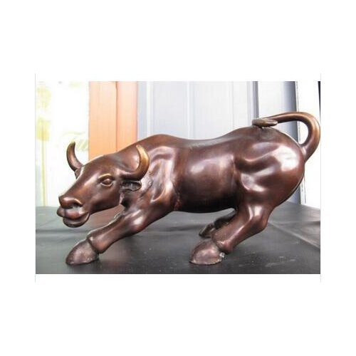 Wholesale factory Decoration Crafts Brass Chinese Royal classic Pure Bronze Copper Carved corrida Bull Ox bossy Statue