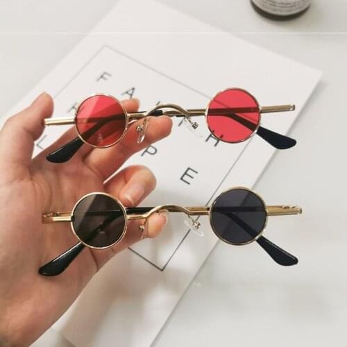 Retro Mini Sunglasses Round Men Metal Frame Gold Black Red Small Round Framed Sun Glasses for Women Eye Care Accessories