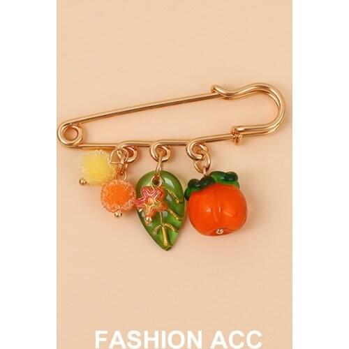 High Quality Persimmon Jewelry Brooch Kawaii Pins for Women Accessories Airpods Couple Pendant Charm Llaveros Originalese