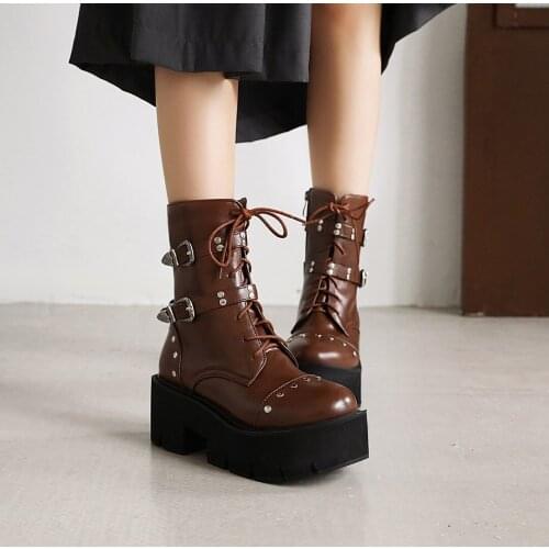 Boots Women 2020 Winter High Platform Thick Heels Chunky for Martin Boots Flat Shoes Autumn Punk Leather Motorcycle Boat