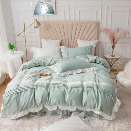 Europe Luxury Bedding Set Sweet Princess Lace Ruffle Duvet Cover Bed skirt Sheet Cotton Wedding Decorative Bedspread Bed Linen