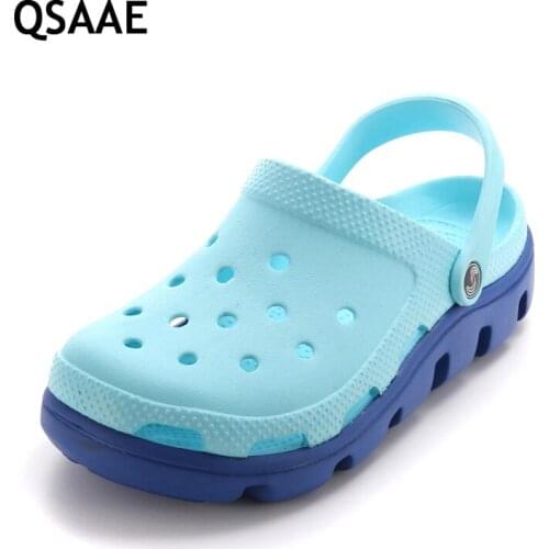 2019 Men Shoes Summer new bottomed hole shoe breathable unisex casual outdoor slipper fashion sandals bathroom slippers AF71