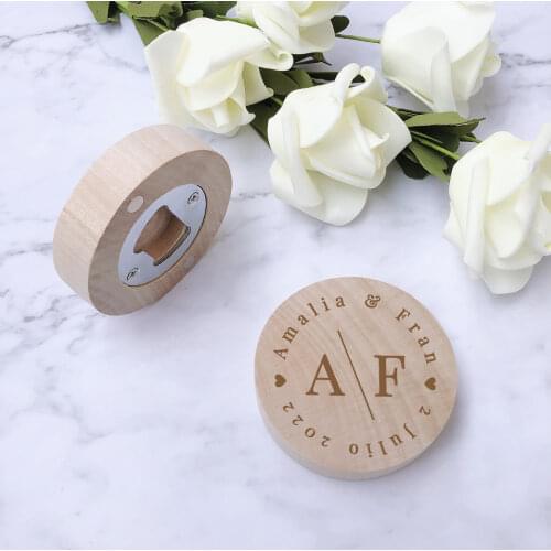 Personalized Wooden Magnetic Bottle Opener Wedding Favors and Gifts Custom Engraved Wood Fridge Magnet Wedding Souvenir 63*15mm