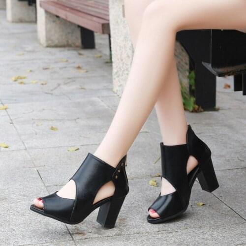 Cross-border large size fashion summer new ladies boots hollow sexy fish mouth high heels zipper rivet thick heel sandals