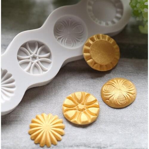 Gem Buttons Cake Silicone Molds For Baking Jewelry Relief Fondant Cake Decorating Tools Gumpaste Chocolate Candy Moulds M1235