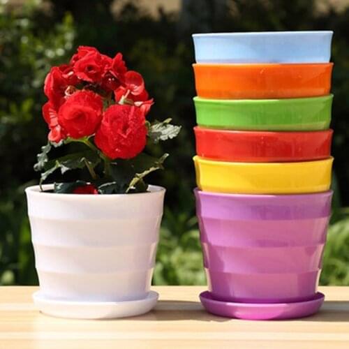 1Pcs Creative Solid Colourful Mini Round Plastic Plant Flower Pot Garden Home Office Decor Planter (Color random)