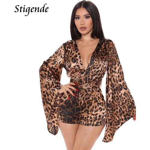 Stigende Women Casual Leopard Print Short Jumpsuit Sexy Deep V Neck Flare Sleeve Cheetah Romper Fashion Bodycon Bandage Playsuit