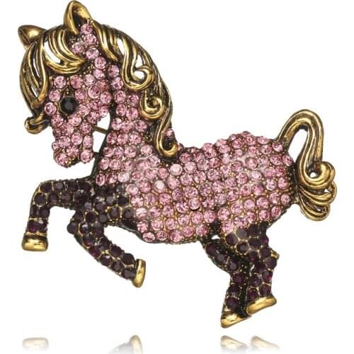 HOSENG Vintage Running Horse Pink Color Alloy Brooch Backpack Collar Fashion Badge Woman Man Luxury Party Jewelry Pin HS_193