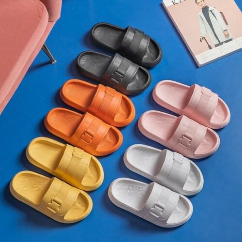 Women Slippers Bathroom Quick-drying Slides Thickened Non-slip Sandals Thick Sole House Slippers Shoes Summer Beach Slippers