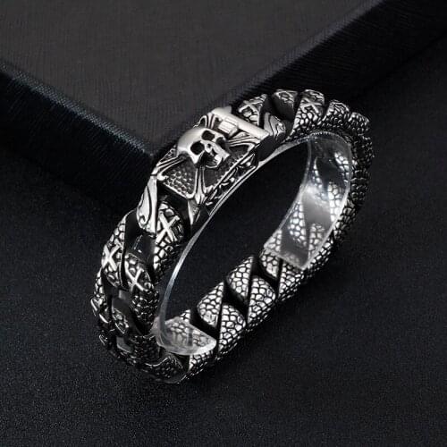 316L titanium steel cross bracelet European and American mens stainless steel punk skull bracelet